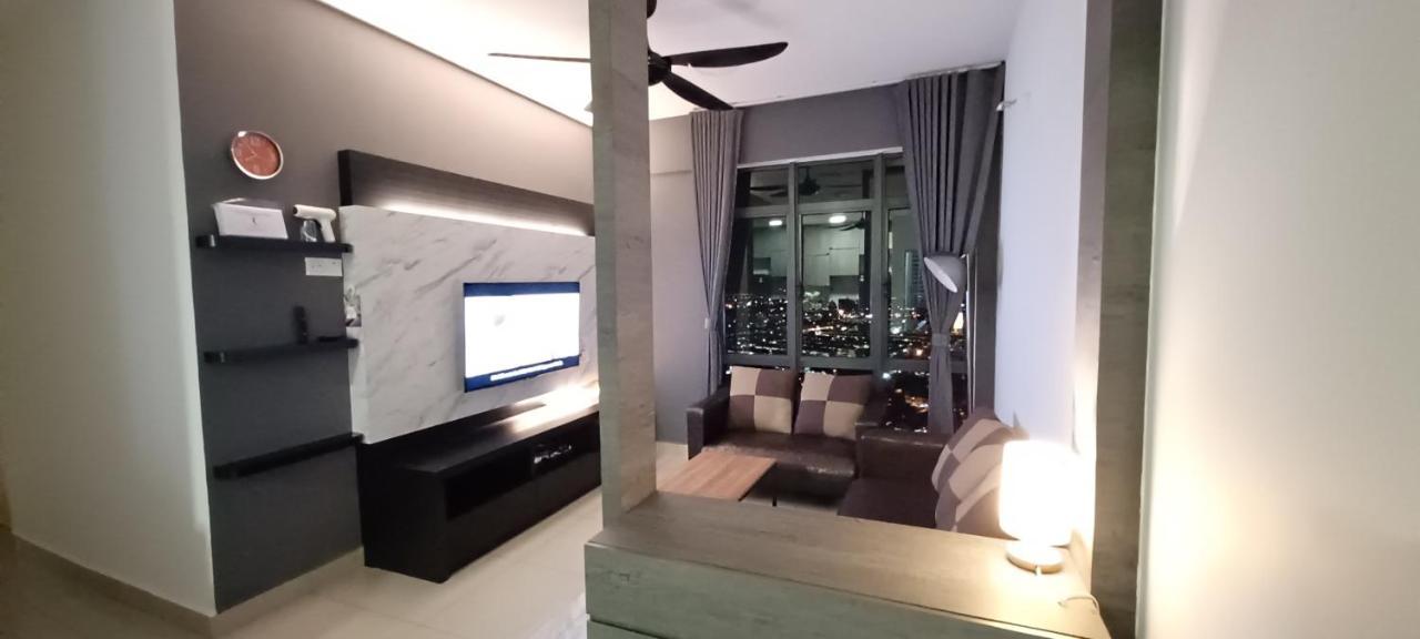 Modern Lifestyle Arc Austin Hills Apartamento Johor Bahru Exterior foto
