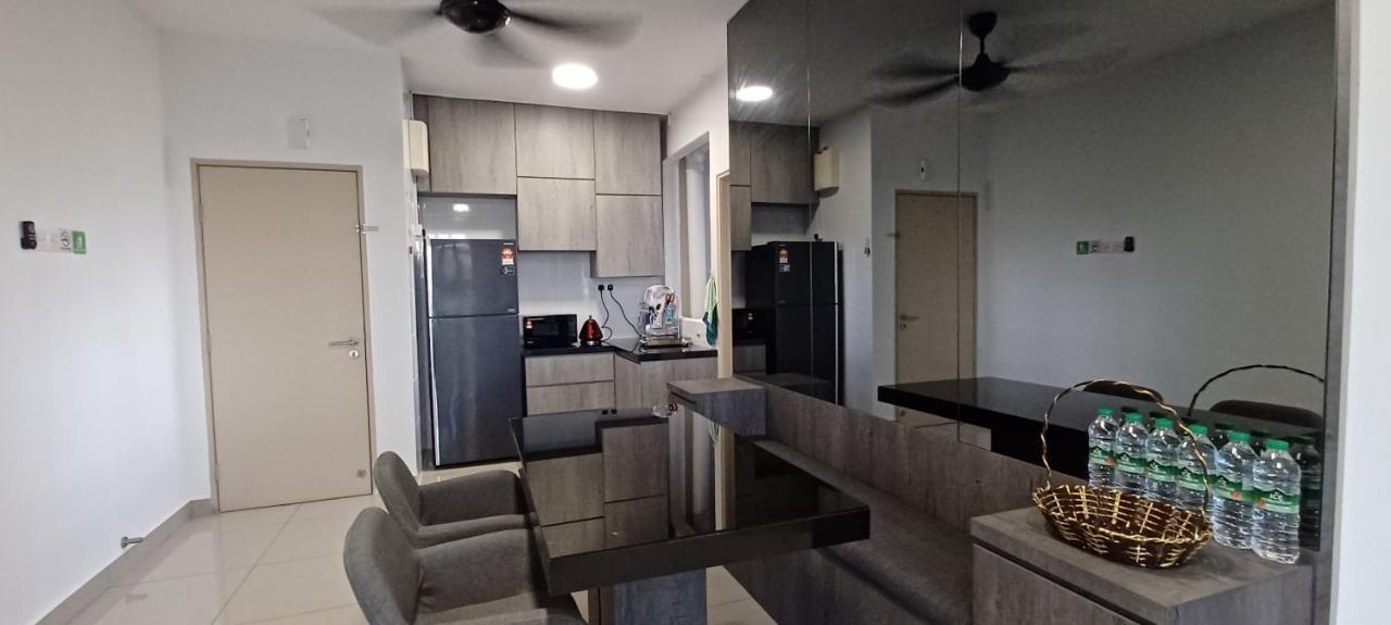 Modern Lifestyle Arc Austin Hills Apartamento Johor Bahru Exterior foto